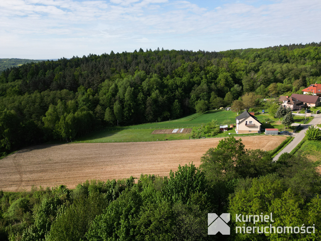 Widokowa działka w Chmielniku | Wz